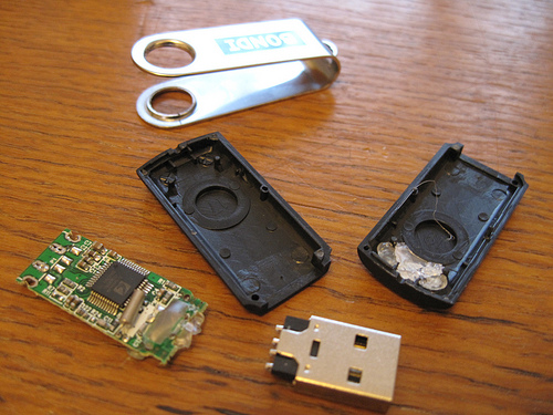 Broken thumb drive